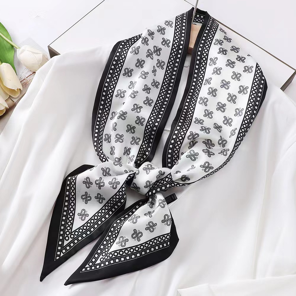 Luxury Zebra Print Silk Square - Luxury Bags China recension och pris